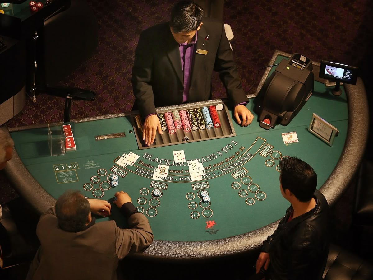 Prime Slots کیسینو میں پوکر گیمز